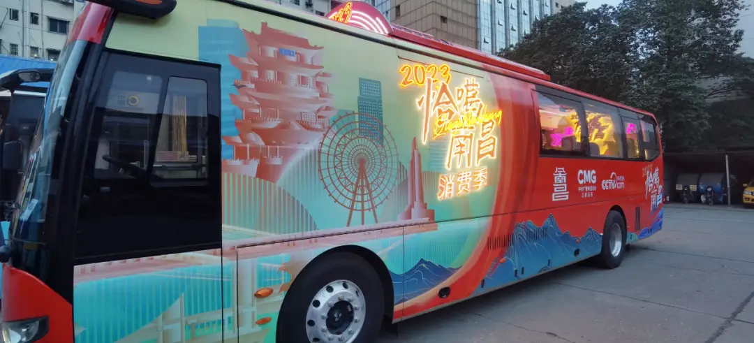 出行创意广告语_出行的广告创意_出行创意广告图片